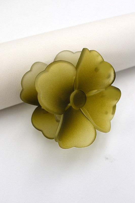 Transparent Flower Hair Claw