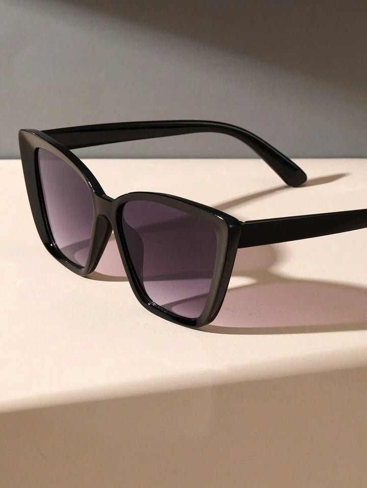 Wide Cateye Tinted Sunglasses