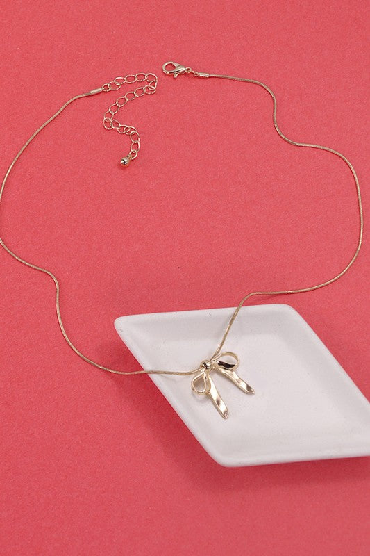 Bow Snake Chain Necklace